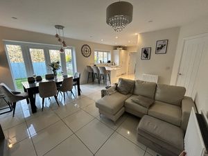 Photo 8- click for photo gallery